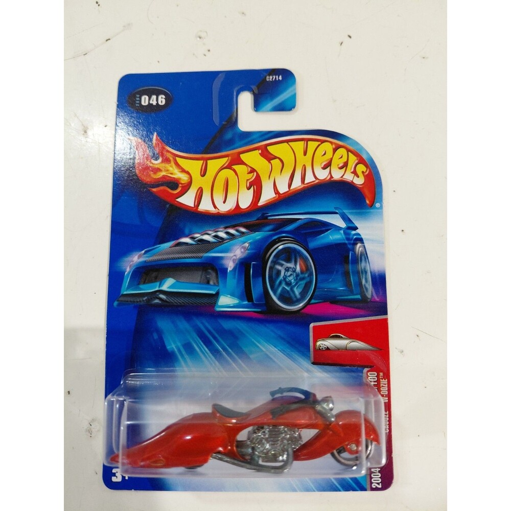 NIP Hot Wheels 2004 First Edition 1:64 Die Cast Crooze W-oozie Motorcycle